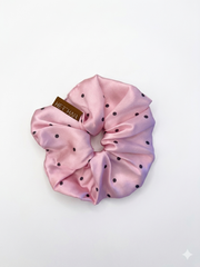 Pink dots scrunchie