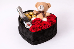 Love Box Σύνθεση