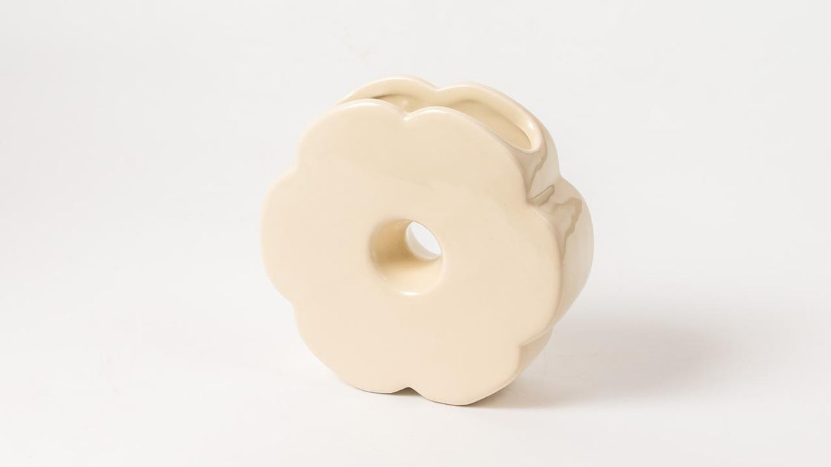 Daisy Vase